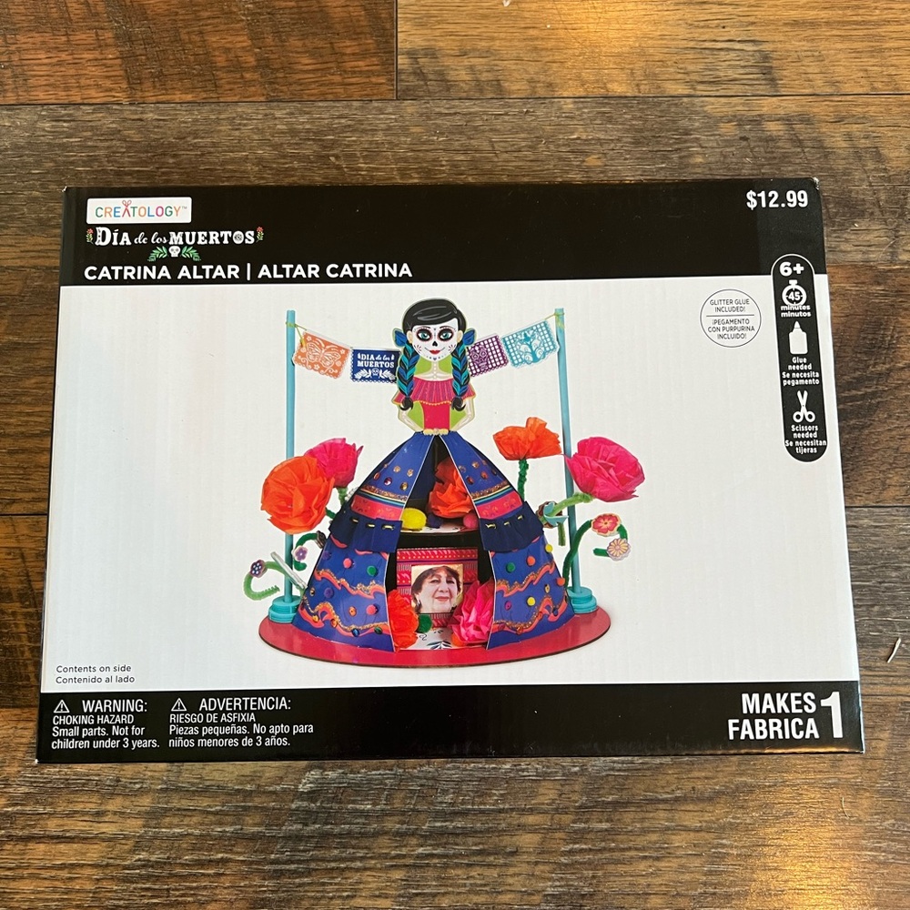Dia De Los Muertos Craft in a Box Kit Catrina Altar by Creatology NEW